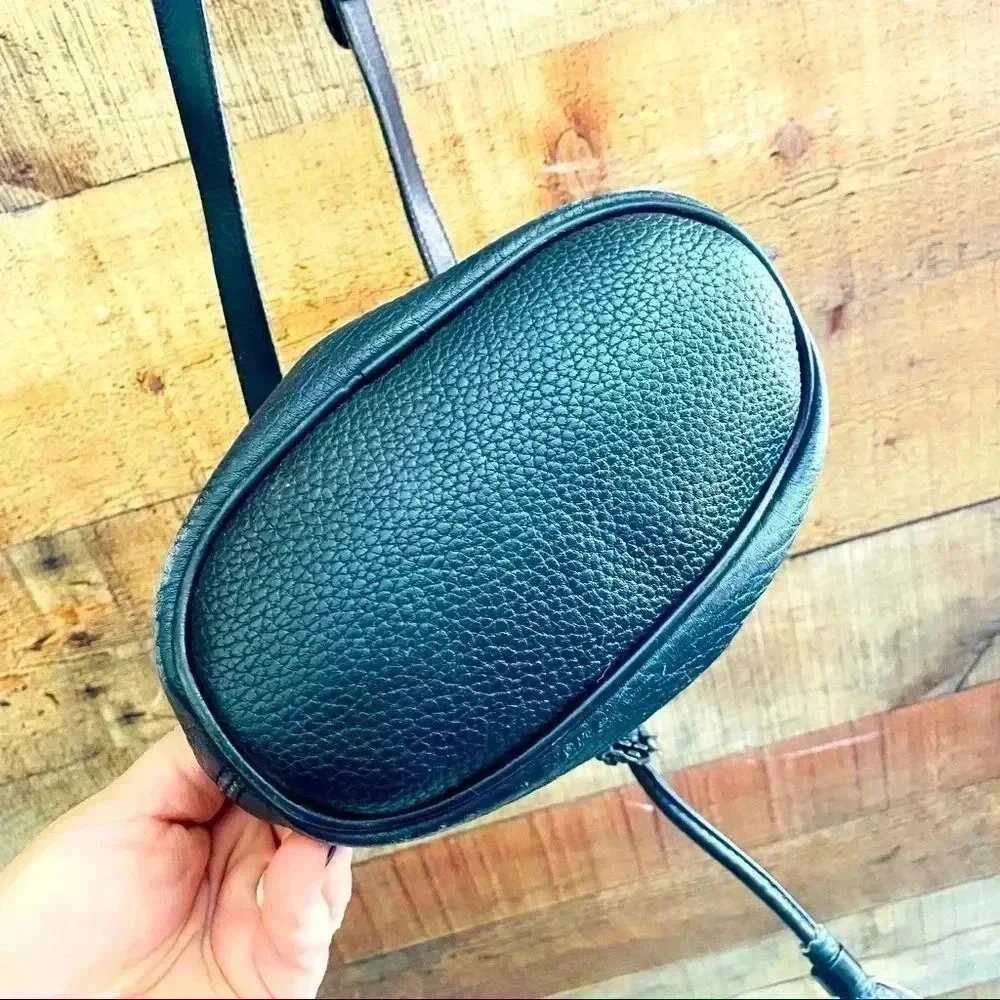 Vintage Dooney & Bourke Leather Bucket Bag 1990s